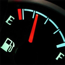 Reed switches in fuel level sensing